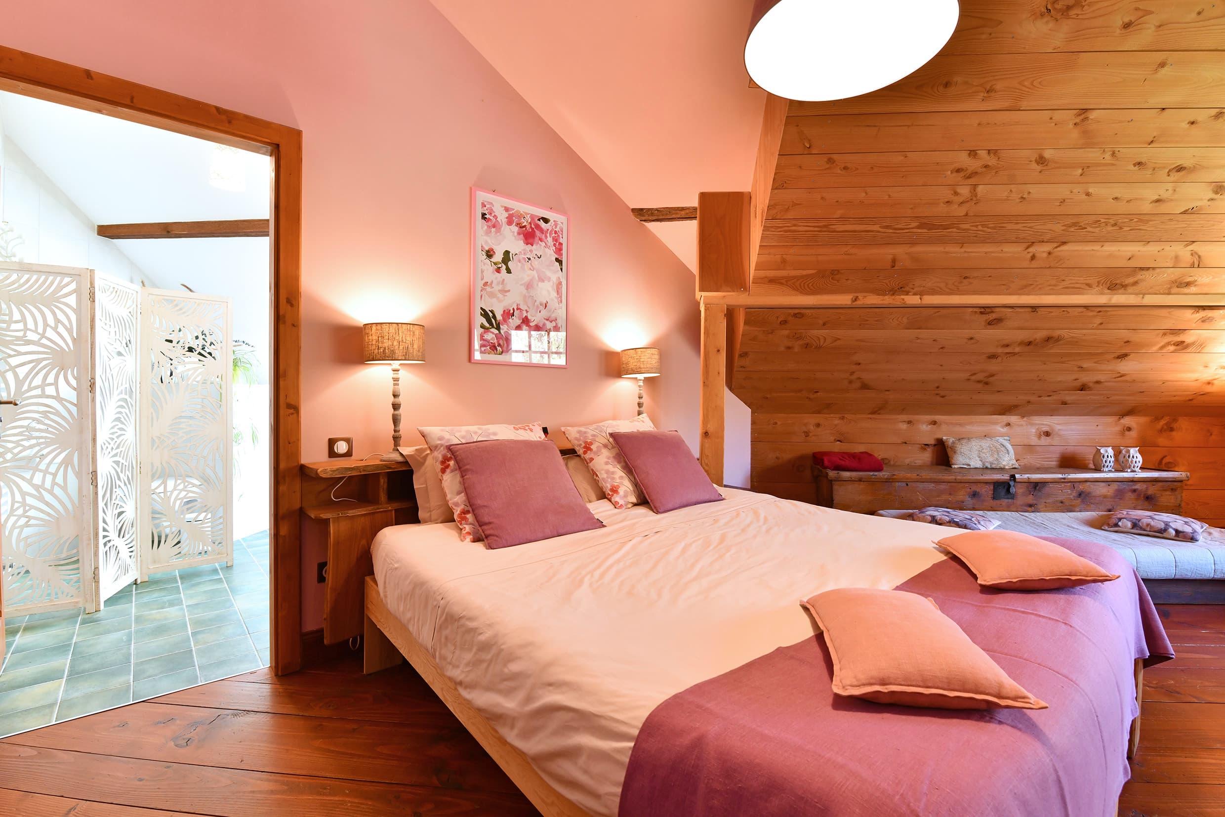 Cerisier bedroom with double bed